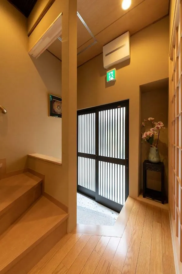 Shirakabanoyado - Shiokusa Osaka 0*,